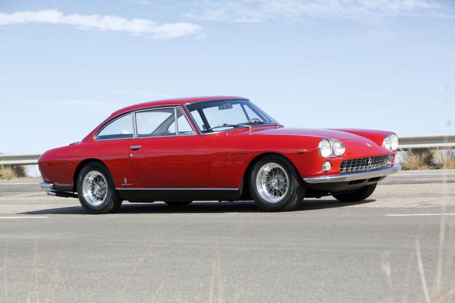  Ferrari 330 GT 2+2 (Series I) 1964 года  (фото 2 из 44)